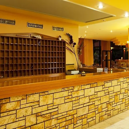 Esperia Otel 3*