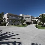 Esperia Hotel 3*