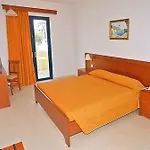 Esperia 3*