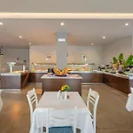Esperia 酒店 马尔马里
