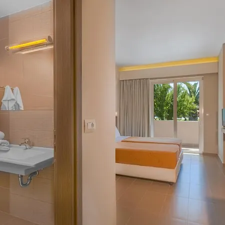 Esperia Hotel