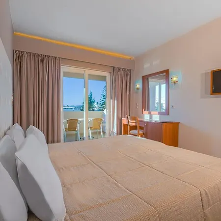 Esperia Hotel