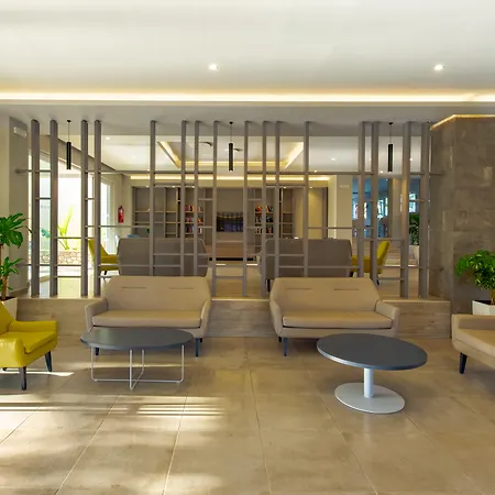 Esperia Hotel 3*