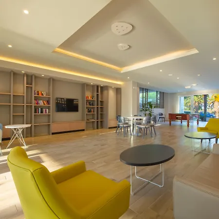 Esperia Hotel