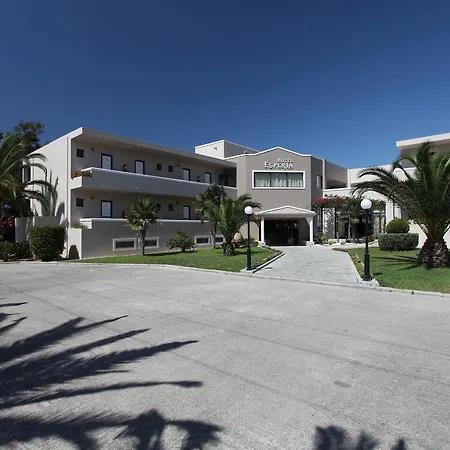Esperia Hotel 3*